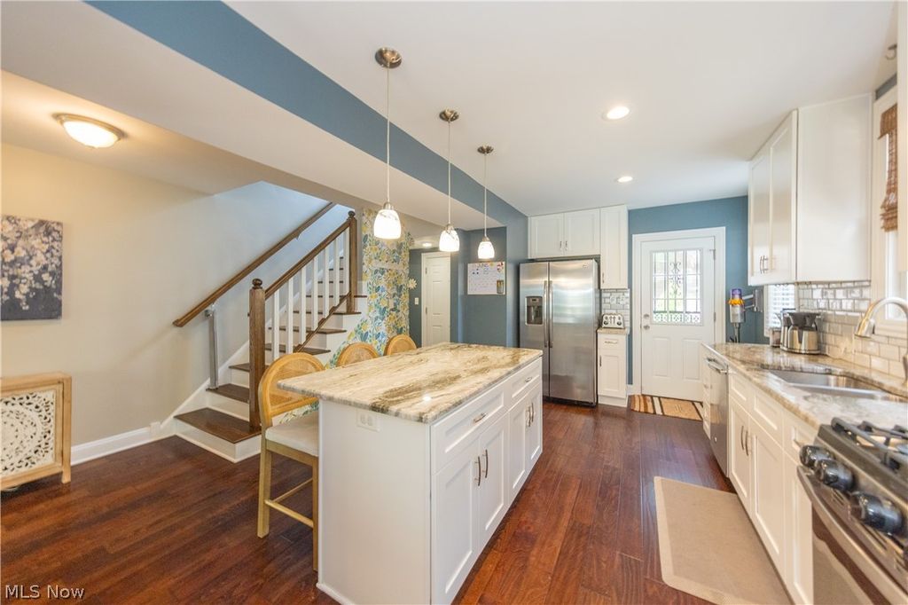 Photo of 18707 Scottsdale Boulevard, Shaker Heights, OH 44122 (MLS # 5190484)