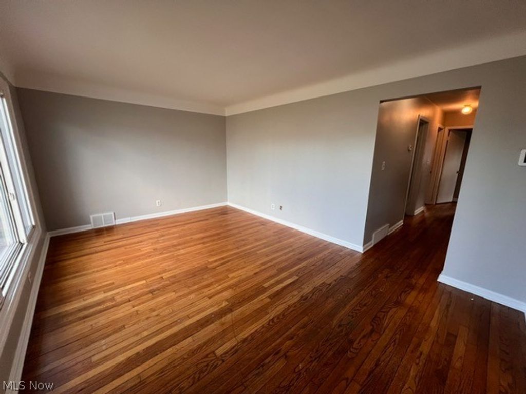 Photo of 5603 Allanwood Drive, Parma, OH 44129 (MLS # 5193217)