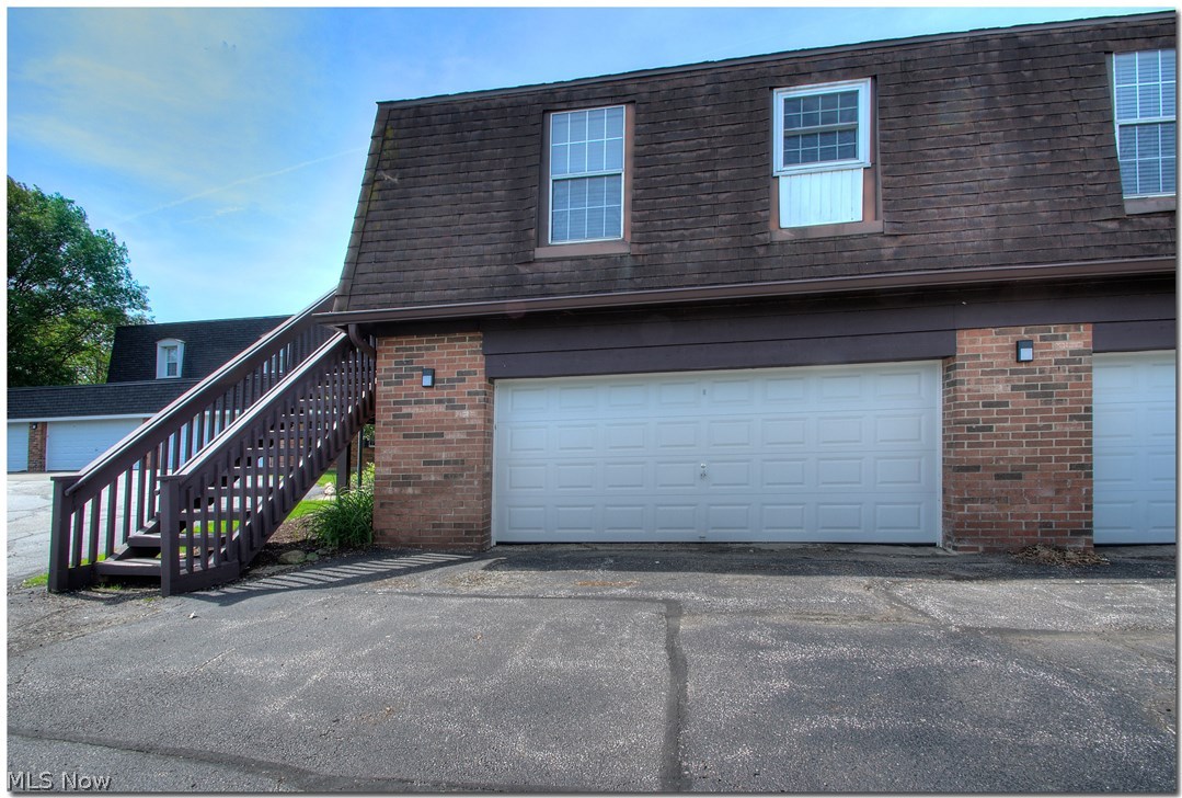 Danford Square Condo - Residential