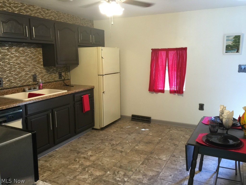 Village/Newcomerstown - Residential