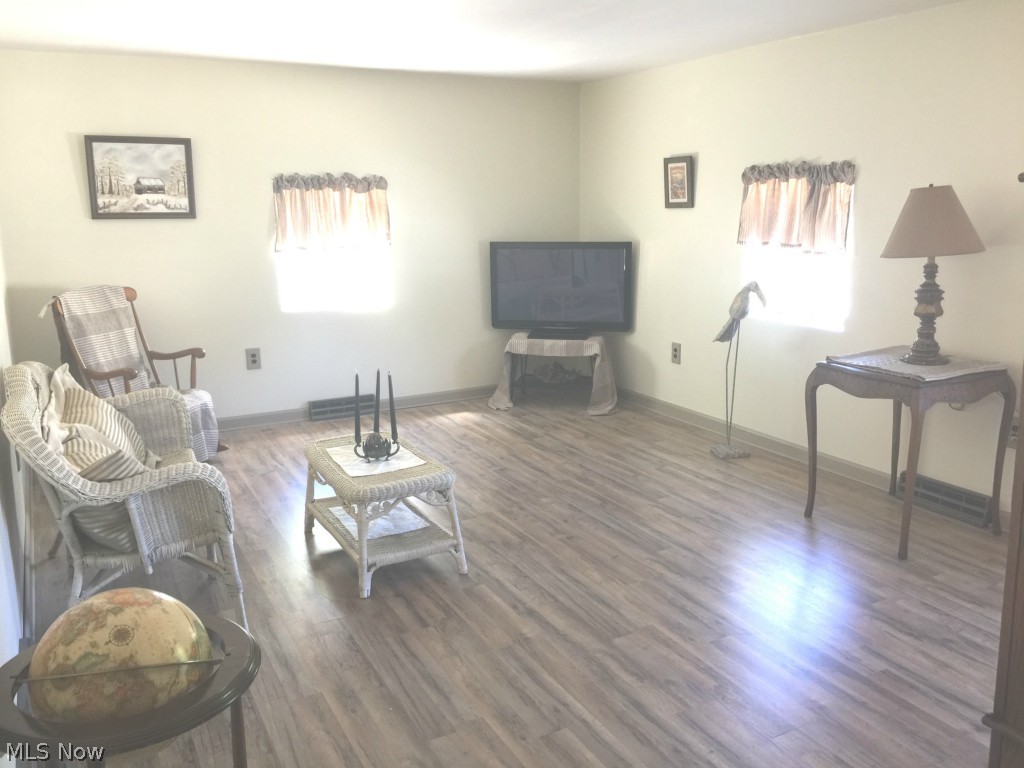 Village/Newcomerstown - Residential