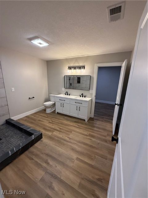 Tiny photo for 3010 9th Avenue, Vienna, WV 26105 (MLS # 5181151)