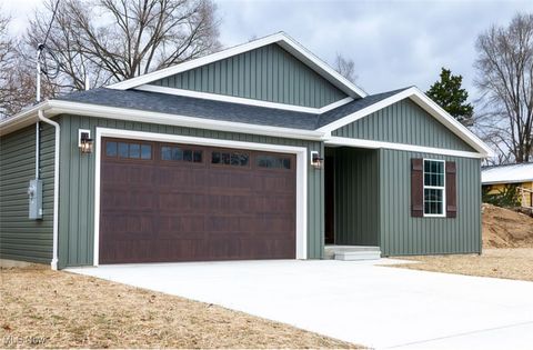 Tiny photo for 3010 9th Avenue, Vienna, WV 26105 (MLS # 5181151)