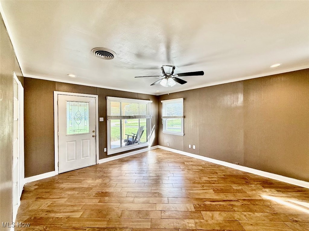 7360 Oregon Trail, Youngstown, Ohio image 3
