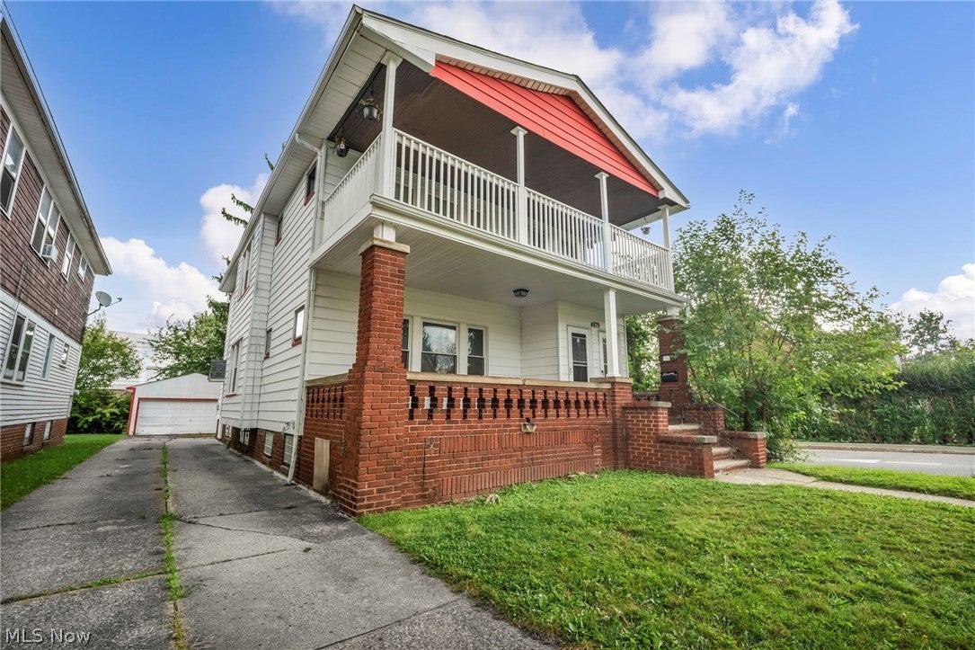 4879 E 97th Street