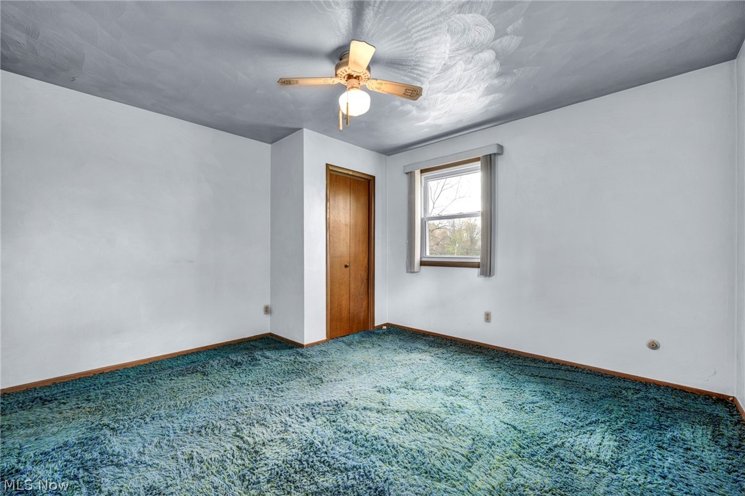 Village/Mineral Rdg - Residential