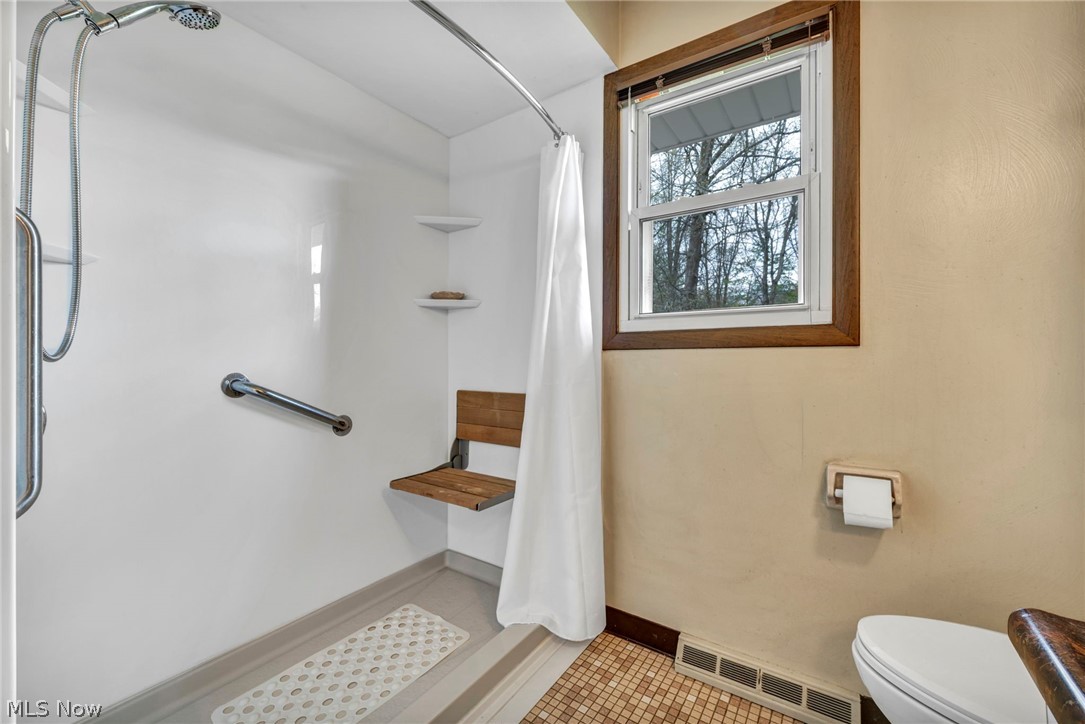 Village/Mineral Rdg - Residential