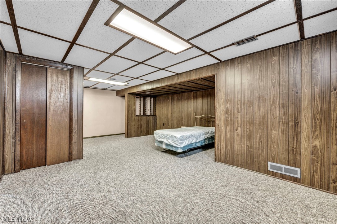 Village/Mineral Rdg - Residential