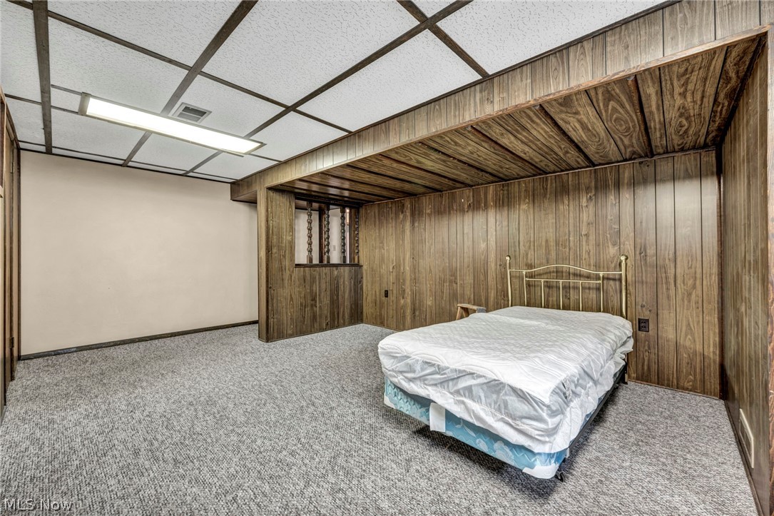 Village/Mineral Rdg - Residential