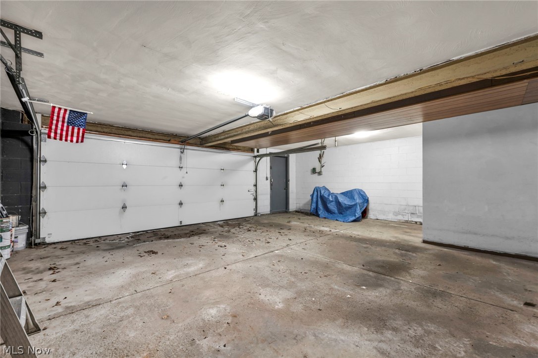 Village/Mineral Rdg - Residential