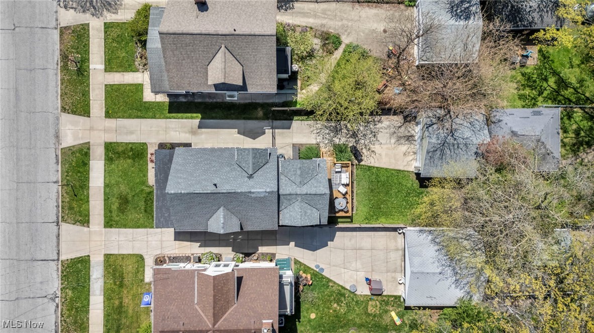 1250 Saint Charles Avenue, Lakewood, Ohio image 46
