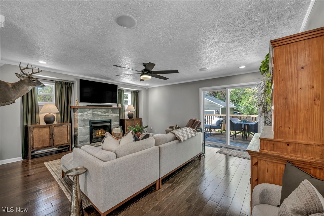 1250 Saint Charles Avenue, Lakewood, Ohio image 22