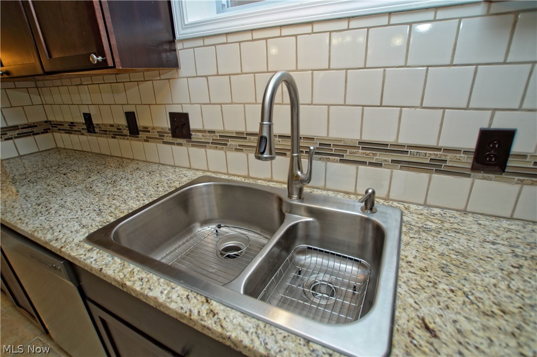 Cleveland Heights Realty Cos Forest - Residential