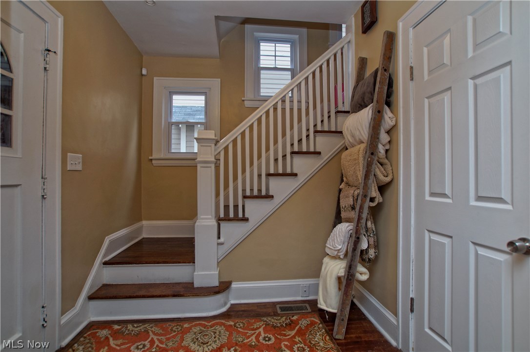 Cleveland Heights Realty Cos Forest - Residential