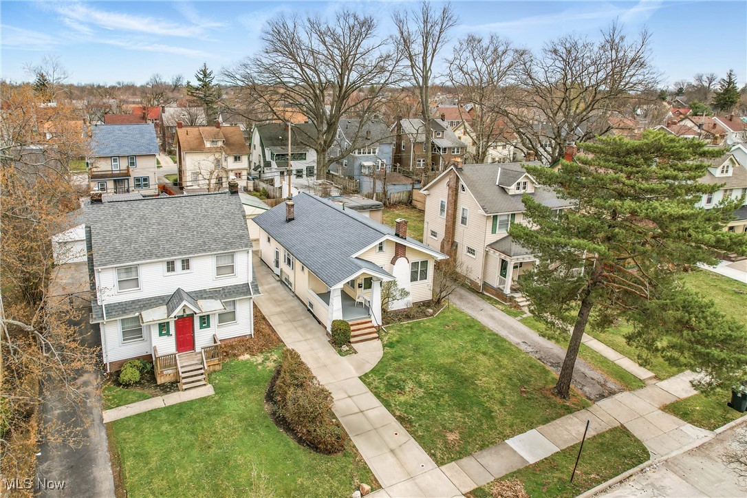 3369 Silsby Road, Cleveland Heights, Ohio image 3