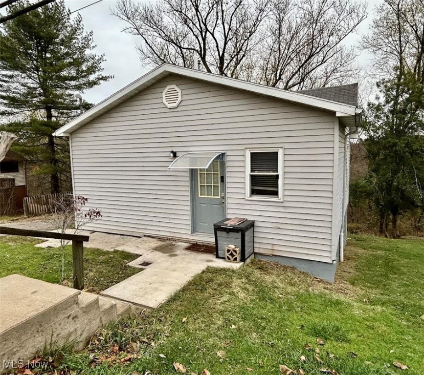 712 Cisler Drive, Marietta, Ohio image 1