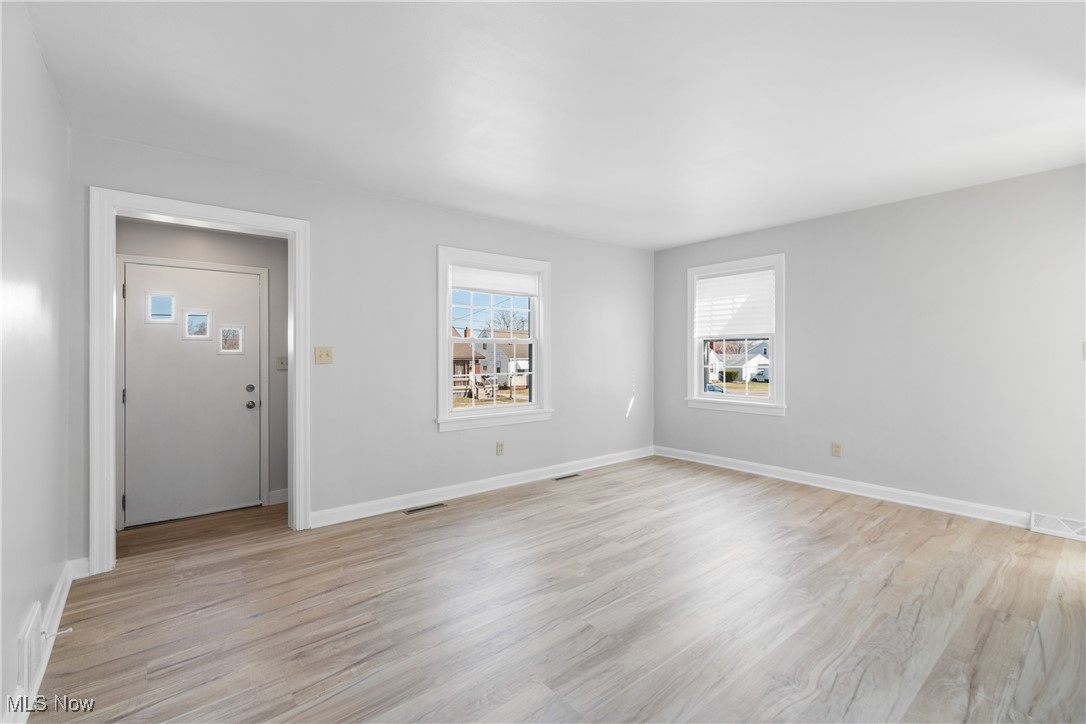 4510 7th Street, Canton, Ohio image 4