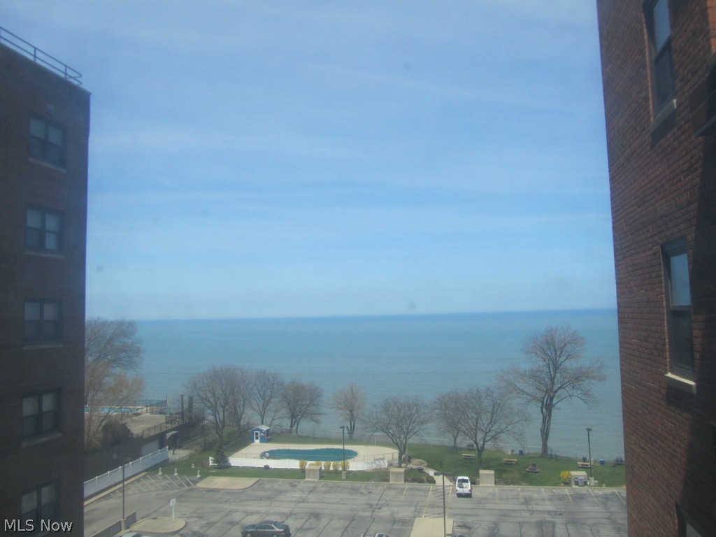 Edgewater Towers Condo - Residential