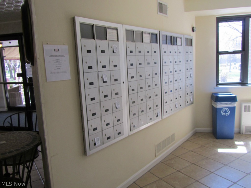 Edgewater Towers Condo - Residential