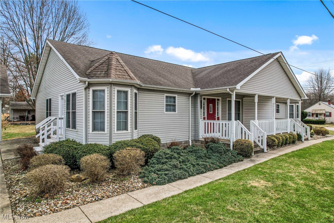 Youngstown, Ohio 44505, United States, 6 Bedrooms Bedrooms, ,4 BathroomsBathrooms,Residential,Active,94707