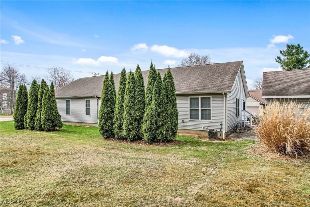 Youngstown, Ohio 44505, United States, 6 Bedrooms Bedrooms, ,4 BathroomsBathrooms,Residential,Active,94707