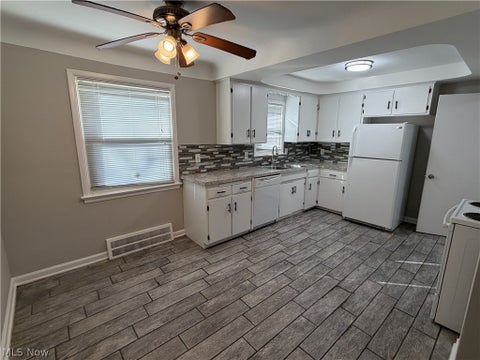 Tiny photo for 3774 Salisbury Road, South Euclid, OH 44121 (MLS # 5249319)