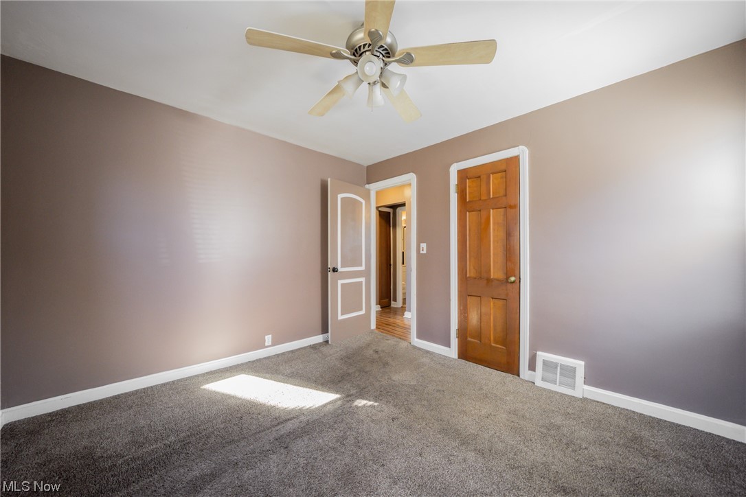 Bungalow - Residential