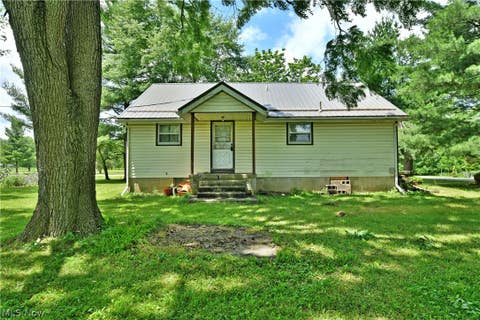 Tiny photo for 3521 Goldner Lane SW, Warren, OH 44481 (MLS # 5220576)