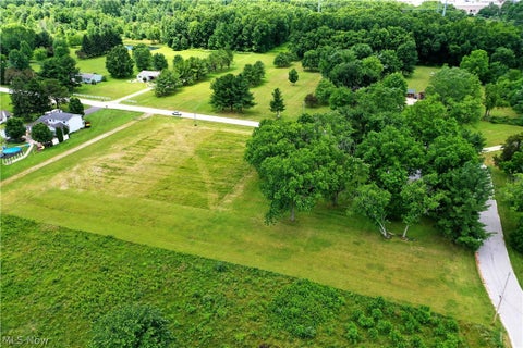 Tiny photo for 3521 Goldner Lane SW, Warren, OH 44481 (MLS # 5220576)