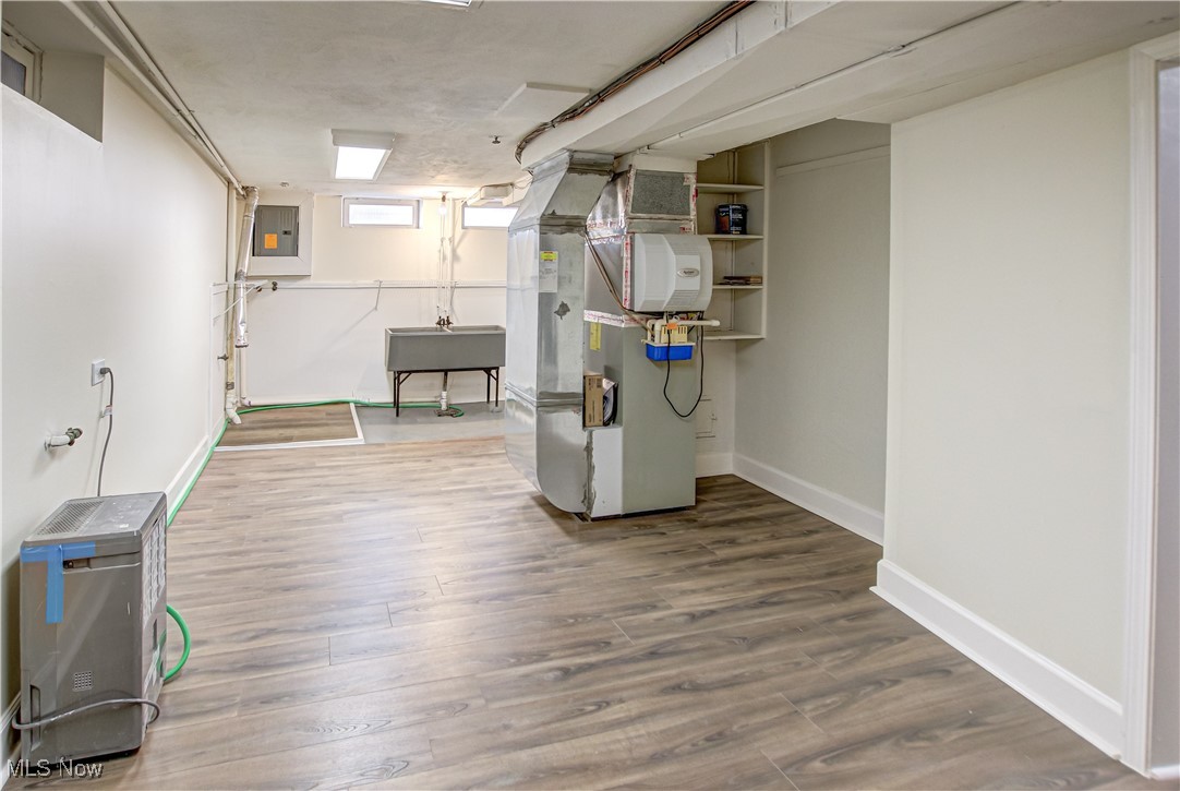 S H Kleinman Realty Cos Briar - Residential