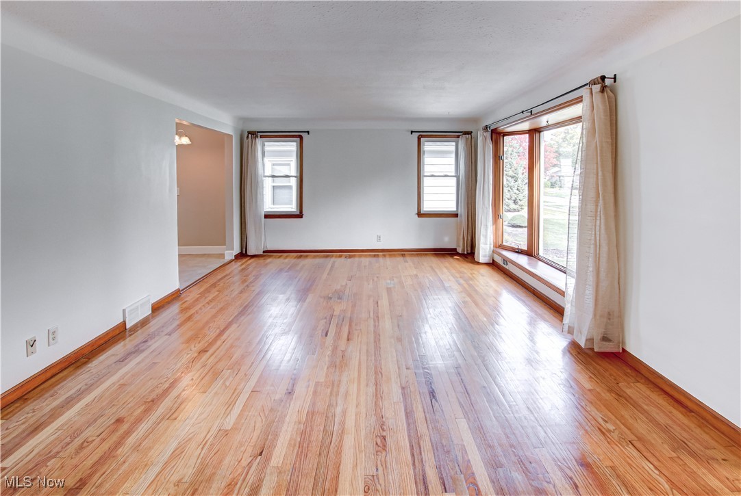 S H Kleinman Realty Cos Briar - Residential