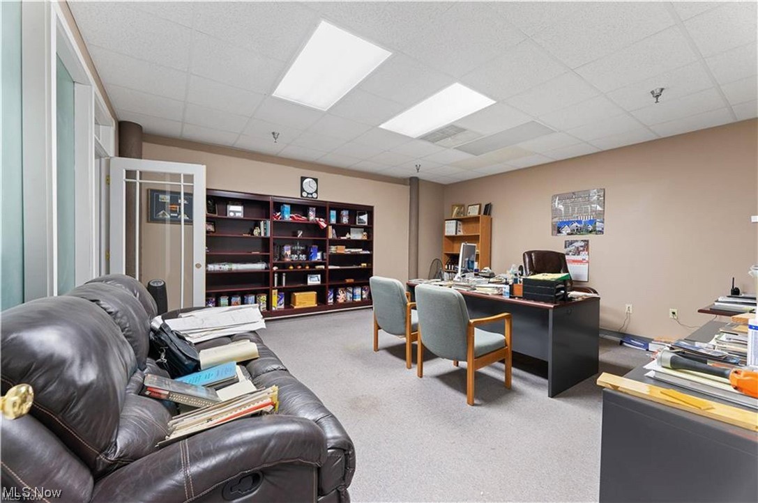 City/Youngstown - Commercial Sale