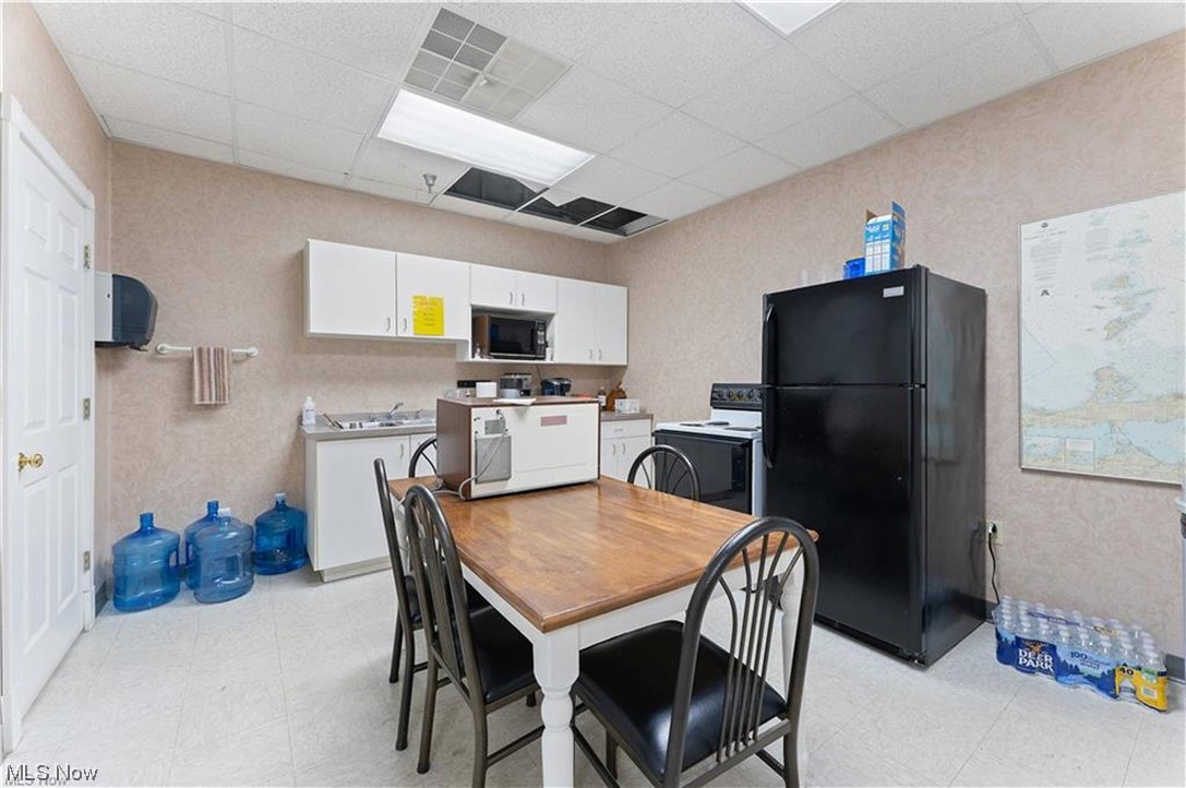 City/Youngstown - Commercial Sale