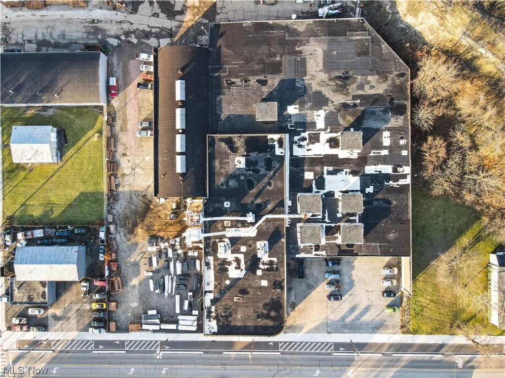 City/Youngstown - Commercial Sale