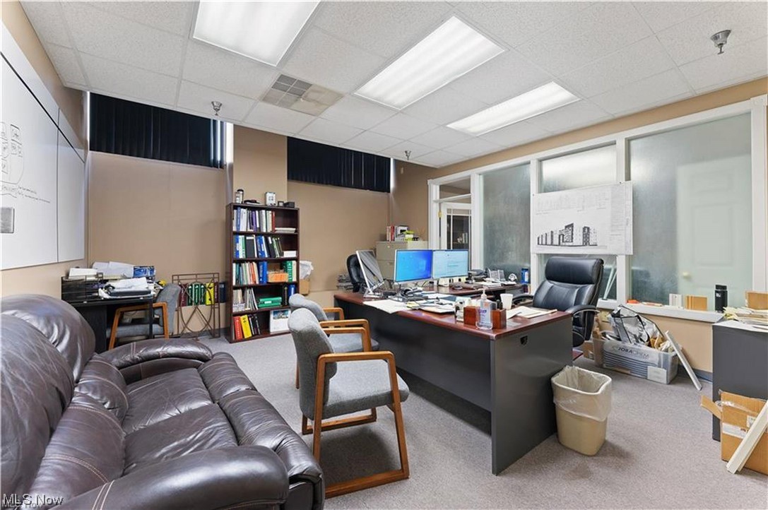 City/Youngstown - Commercial Sale