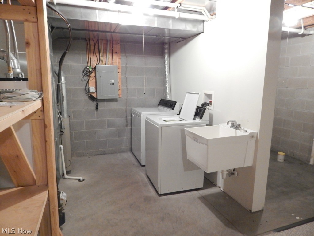 Hickory Rdg Clstr Dev - Residential Lease