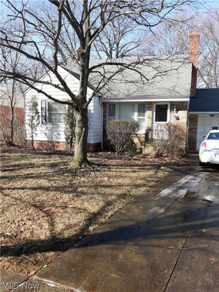 Nice 3-bedroom ranch with upstairs that could be finished.  Has new dishwasher, newer kitchen floor, fireplace in living room, finished basement, eat-in kitchen, nice enclosed porch that overlooks very private scenic fenced-in yard.  Buy instead of renting and build equity.  Refrigerator and stove included.  Roof about 9-years old.