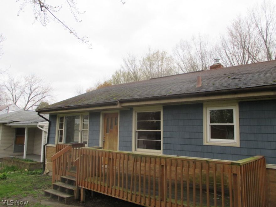 Dead end street, Deck to sit back on and enjoy the spring evenings and watch the stars. Spend some time with your friends and love ones as you tell your favorite child hood memories.  This is a Fannie Mae property. Buyer or Buyers Agent responsible for checking history of property with any public or non-public authorities for information that may affect the intend use of the property.

Agents to review attached document for offer instructions.