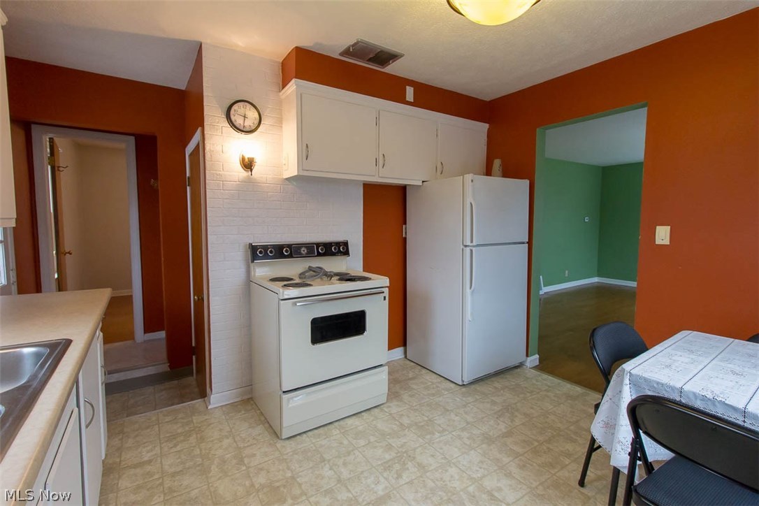 Akron Gardens - Residential