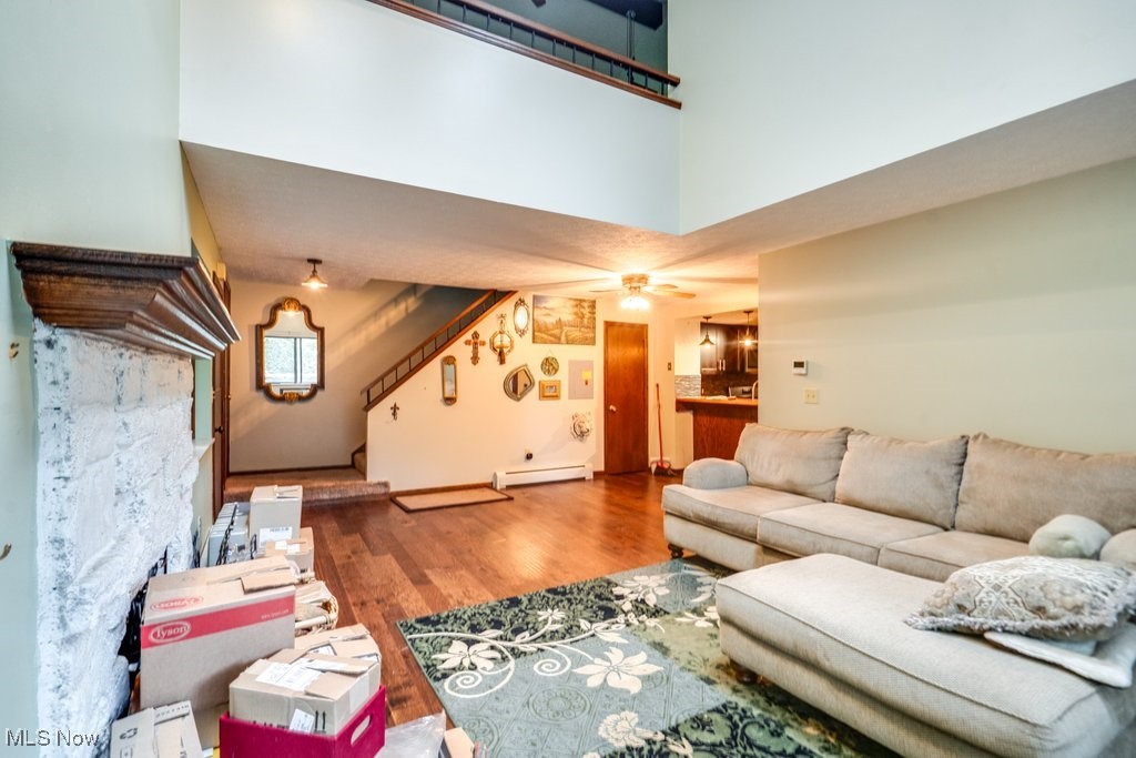 Pine Mill Rdg Condo Estates #3 Ph - Residential