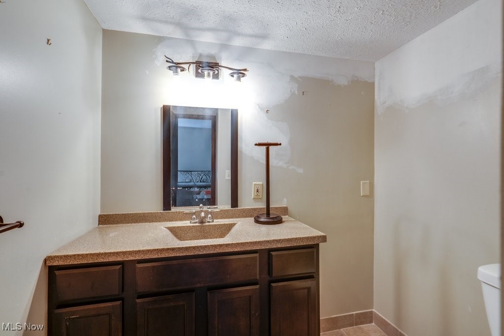 Pine Mill Rdg Condo Estates #3 Ph - Residential