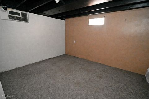 Tiny photo for 11 Brookline Avenue, Youngstown, OH 44505 (MLS # 5179350)