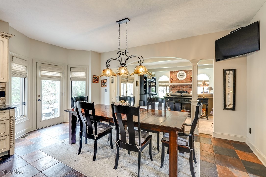5061 Everton Avenue, Solon, Ohio image 24
