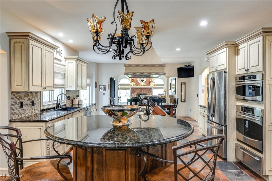 5061 Everton Avenue, Solon, Ohio image 15