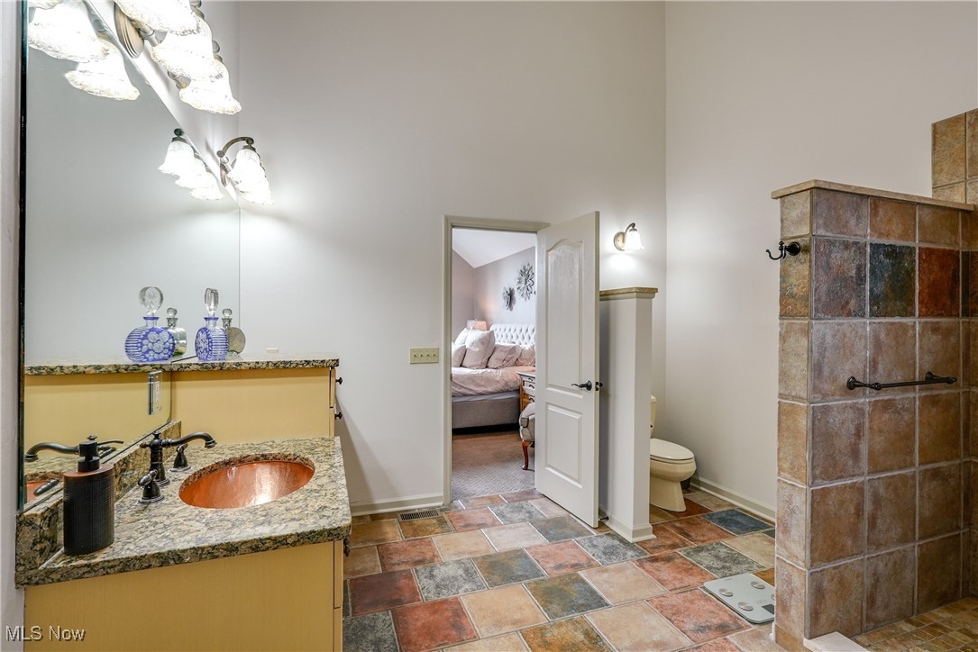 5061 Everton Avenue, Solon, Ohio image 38