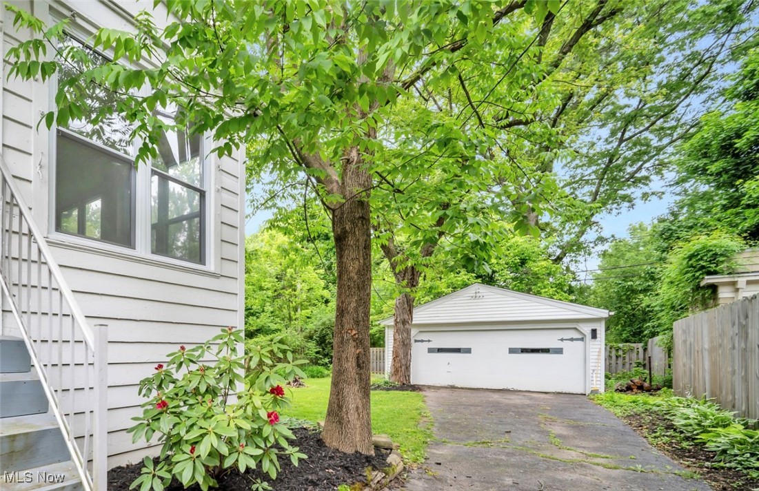 1508 Rydalmount Road, Cleveland Heights, Ohio image 33