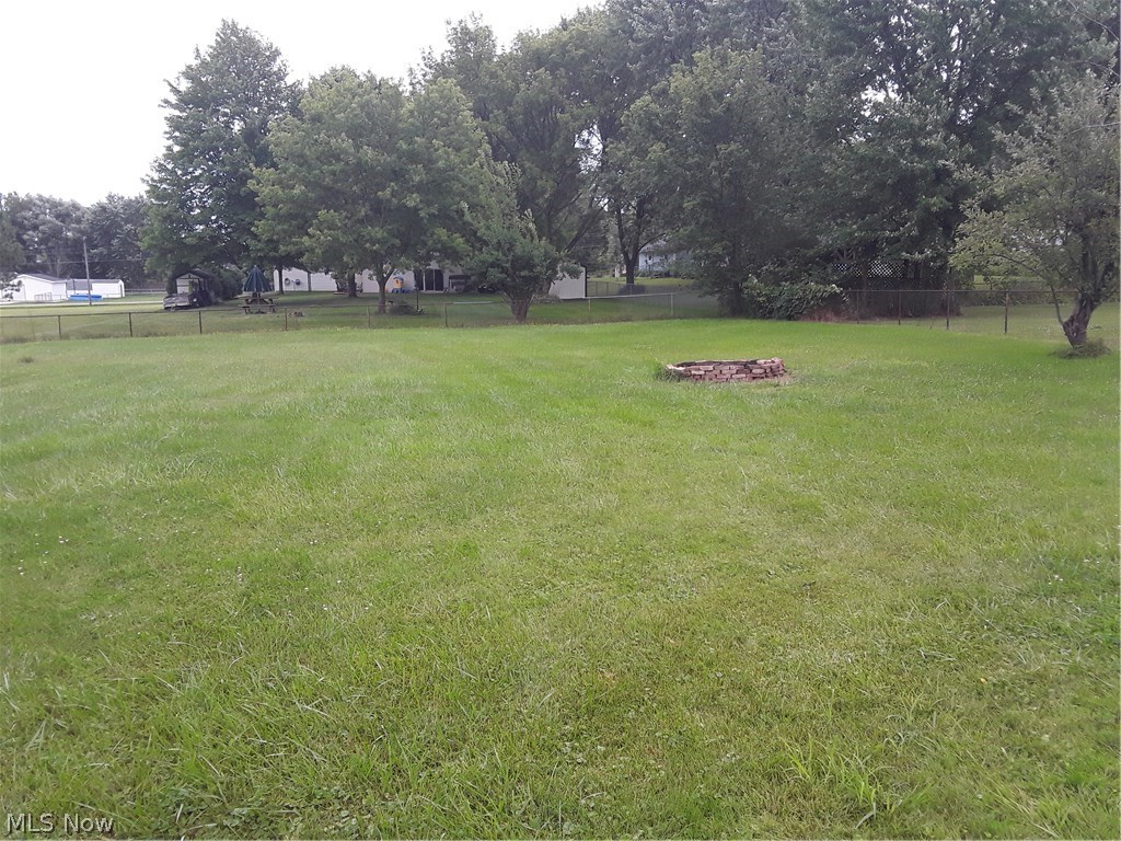 Pinewood Acres Dev Cos Pinewo - Residential