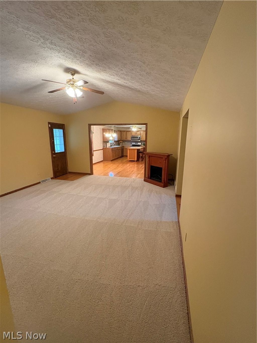 Photo of 4825 Woodstone Avenue NW, Canton, OH 44647 (MLS # 5209058)