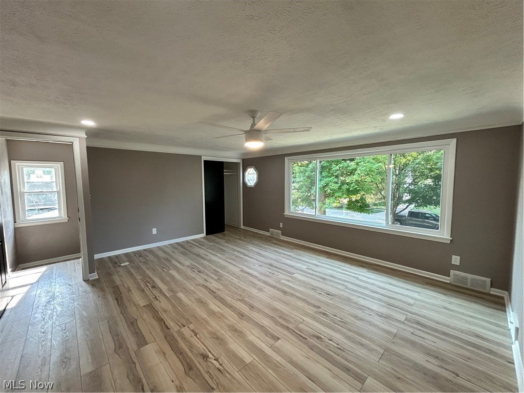 201 W Glendale Street