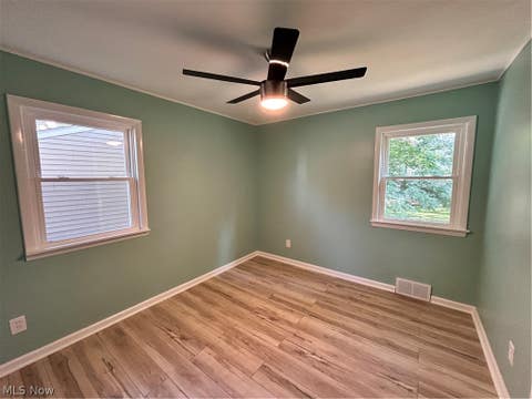 Tiny photo for 201 W Glendale Street, Bedford, OH 44146 (MLS # 5229277)